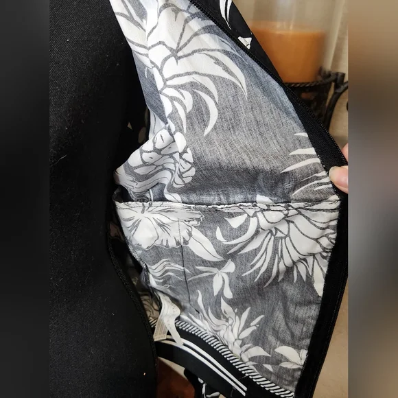 Denim And Flower Ricky Singh Black/White Floral Bomber Jacket. Size S. NWT - Picture 9 of 13